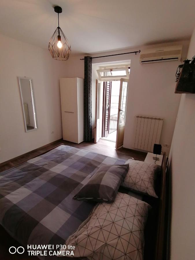 Rubi Apartment Пиран Екстериор снимка